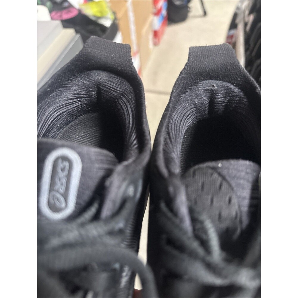 Asics Gel Kayano 31 Shoes Womens Sz 6 Black White Running Sneakers 1012B670 - Picture 6 of 16